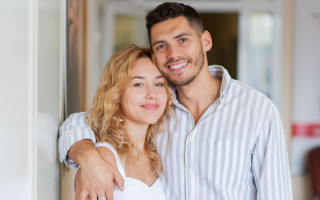 Под Киевом экс-«Холостяк» Добрынин попал с женой в ДТП, фото