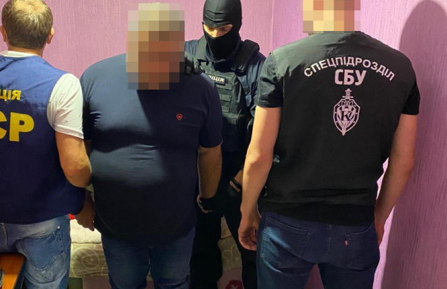 СБУ затримала злочинців, які тероризували підприємців, погрожуючи вбивствами дітей
