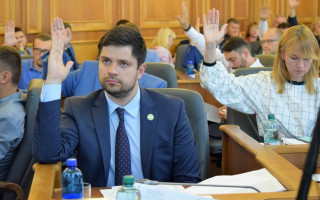 Комітет Ради розглядає законопроект щодо утворення нових РДА: трансляція засідання