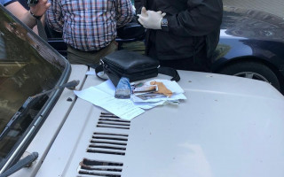 Хабар в 2 тис. доларів США та 10 тонн зерна – судитимуть співробітника СБУ