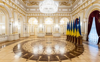 В Киеве для посетителей откроют Мариинский дворец: как можно попасть и какая цена билета