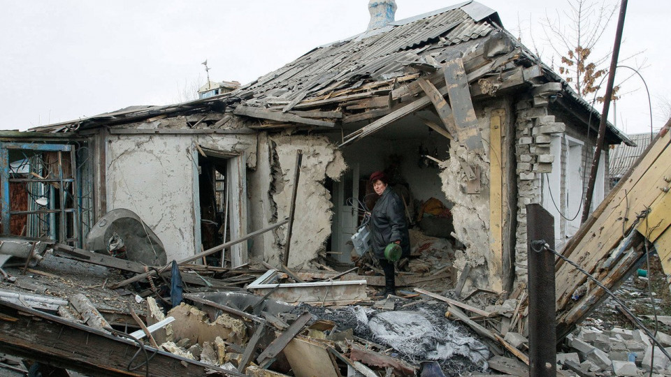Україна залучить кредит 100 млн доларів на відновлення територій Донбасу