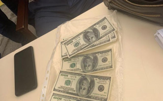 Чиновника Мінінфраструктури викрито на отриманні хабара в сумі ‎$9000