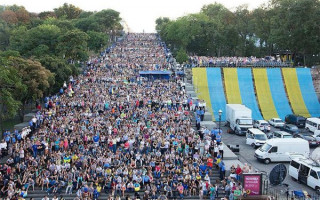 Відсвяткували: МОЗ говорить про спалах коронавірусу в Одесі після Дня міста