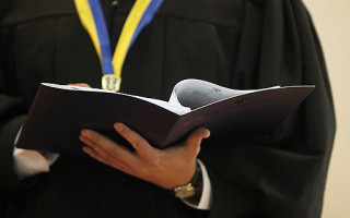 Самостійне засвідчення копії документа про надання повноважень з представництва: позиція ВС