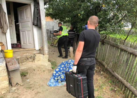 На Івано-Франківщині підліток вбив дідуся і виклав фото в інтернет