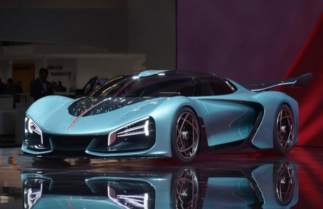В Китае выпустили самый дорогой и самый быстрый спорткар