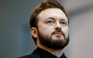 Співака Дзідзьо жорстоко побили і пограбували в центрі Києва