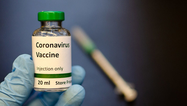 Испытание вакцины против COVID-19 приостановлено: заболел волонтер