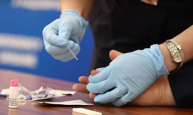 Украина закупит в Израиле новые тесты на коронавирус - результат через 10 секунд