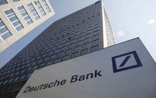 Дочірній компанії Deutsche Bank виписали штраф за роботу в Криму