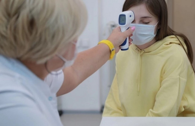 Захворюваність вчителів та учнів на коронавірус різко зросла