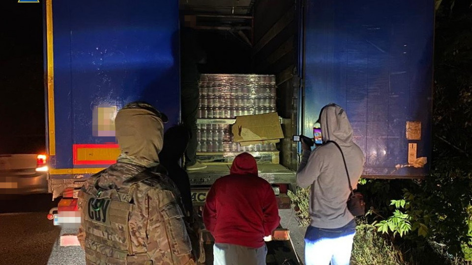 Мешканці Харкова незаконно постачали продукти терористичній організації «ДНР»