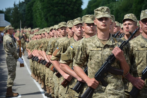 В Украине реорганизуют военкоматы и введут новый вид военной службы