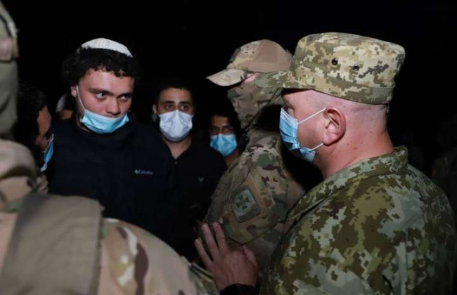 Через мовне непорозуміння на кордоні з Білоруссю застрягли 1,5 тис. хасидів