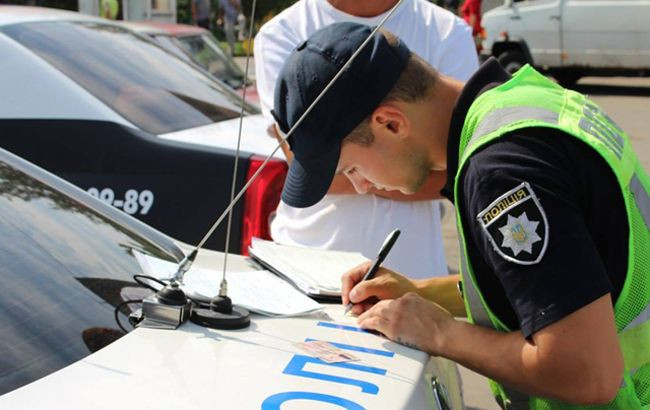 Названо количество штрафов, выписанных в Киеве за неправильную парковку