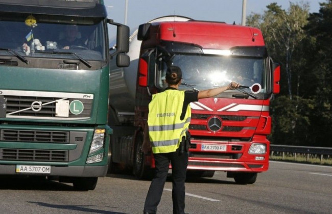 До 51 000 грн: заработает ли система штрафов для перегруженных фур