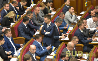Рада підтримала законопроект про воєнних злочинців