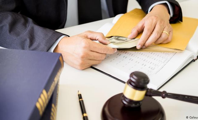 Антикорупційна стратегія на 2020–2024 роки суперечить конституційному регулюванню суспільних відносин