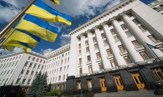 У Мінфіні пояснили збільшення на 40% видатків на Офіс Президента