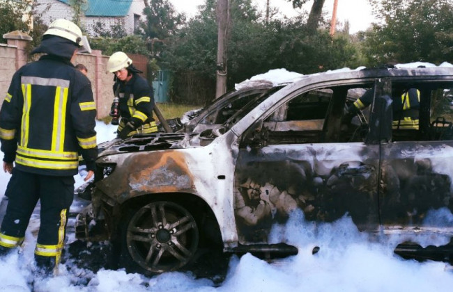 Почему автомобиль может загореться: названы пять причин