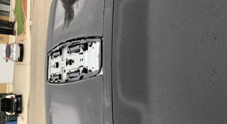 Владельцы Tesla Model X сообщили о новом дефекте автомобиля