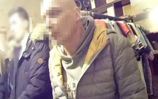 В Киеве будут судить мужчину, который развращал двух школьниц