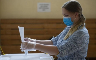 Виборцям можуть дозволити приходити з температурою на дільниці