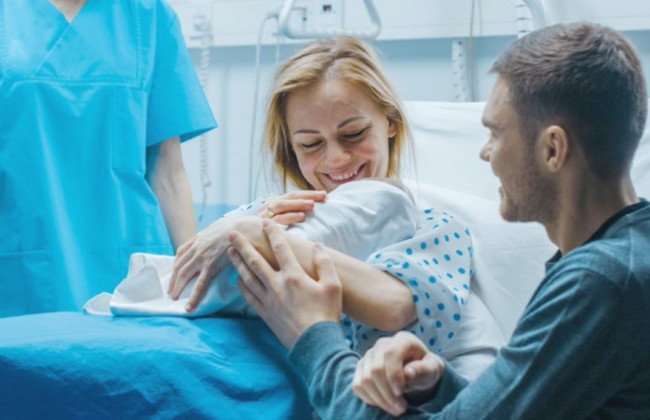 Наступного року в Україні збільшать фінансування медичної допомоги при пологах