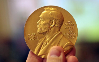 Церемонию вручения Нобелевской премии отменили впервые с 1944 года