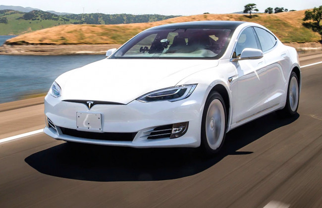 Как Tesla сбила пешехода: появилось видео с испытаний системы экстренного торможения