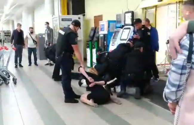 В Киеве пьяный конфликт закончился поножовщиной