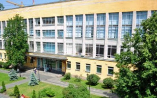 В Киеве студент напал на ректора колледжа