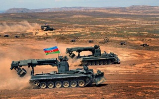 В Нагорном Карабахе возобновили ожесточенные боевые действия, видео
