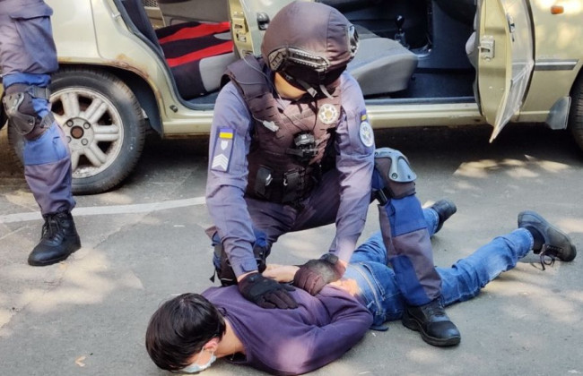 У Дніпровському райсуді Києва визволили заручників: що відомо