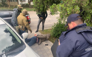 1000 доларів хабара:  судитимуть завідувача сектору з питань запобігання та виявлення корупції ДПС