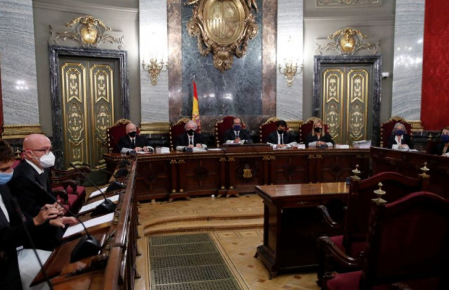 Лидер Каталонии должен уйти с должности: Верховный суд Испании поставил точку в деле