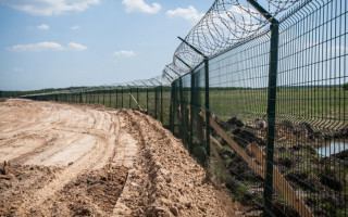 Розтрата коштів при будівництві «Стіни» на кордоні: триває підготовче судове засідання