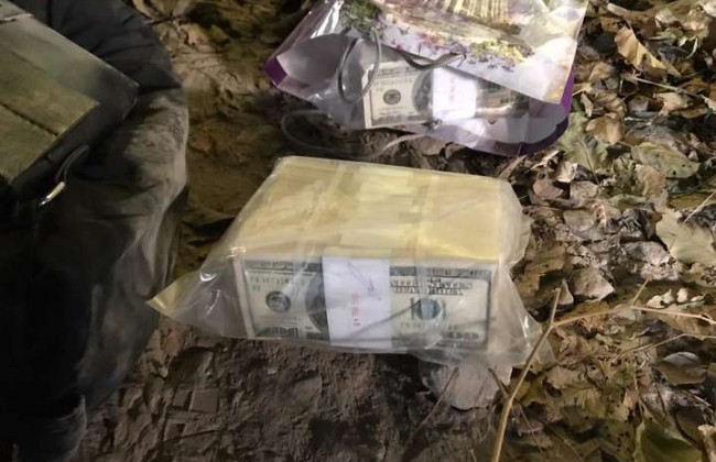 Озброєна банда пограбувала бізнесмена з Київщини