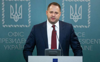 Фокин должен уйти с ТКГ по Донбассу: Ермак