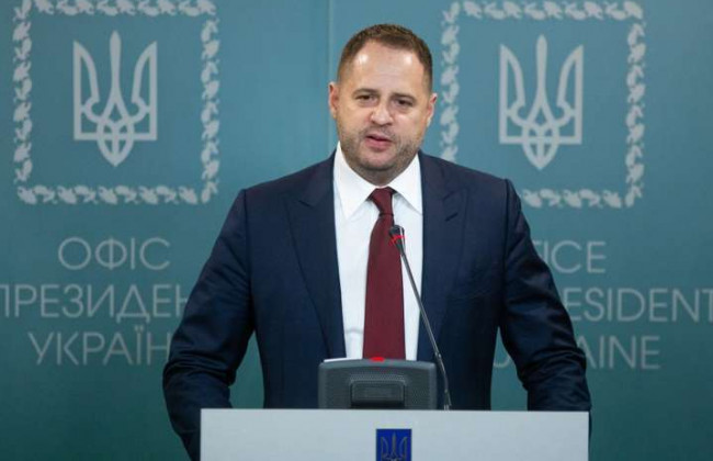 Фокин должен уйти с ТКГ по Донбассу: Ермак