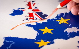 Палата общин одобрила законопроект, уничтожающий договоренности о Brexit