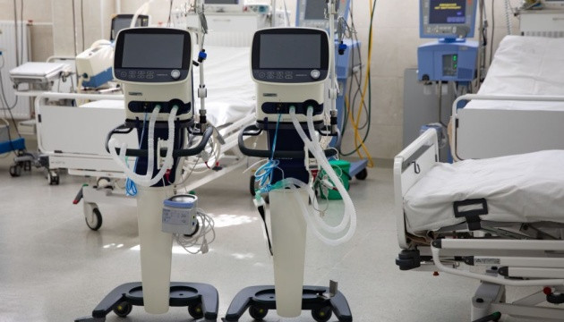 За деньги из Фонда борьбы с COVID-19 не приобрели ни одного аппарата ИВЛ