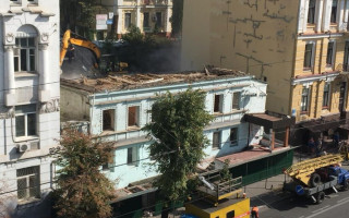 Снос 150-летнего здания на Саксаганского: почему незаконно разрушили историческую памятку