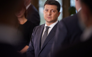 Мы призываем к диалогу: Зеленский заявил, что Украина не будет поддерживать Азербайджан в войне в Карабахе