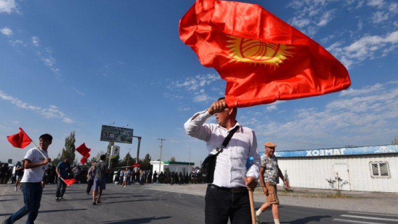 Итоги выборов в парламент Кыргызстана признали недействительными