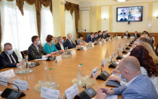 Конкурс на зайняття адмінпосад у САП: відбулась зустріч членів комісії