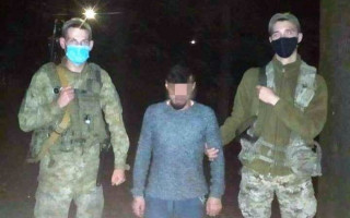 До ЄС через Ужгород: прикордонники затримали іноземця