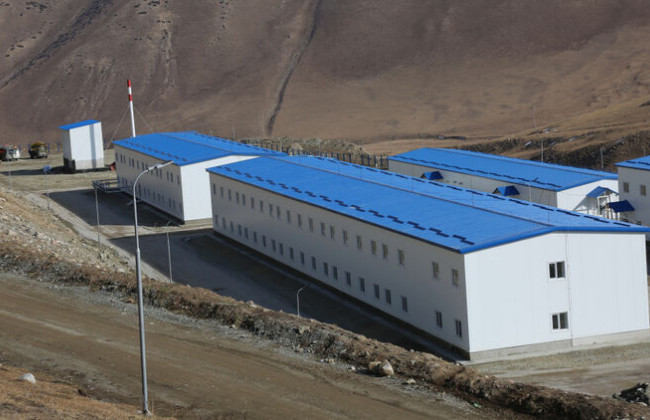 Беспорядки в Бишкеке: протестующие захватили золотодобывающие предприятия