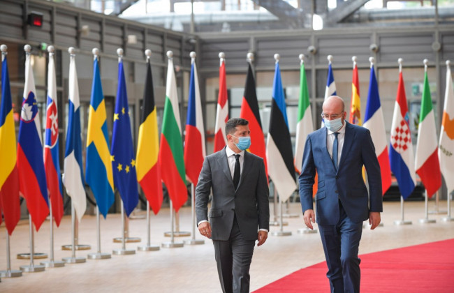 Вакцина від COVID-19: ЄС готовий виготовити ліки разом з Україною